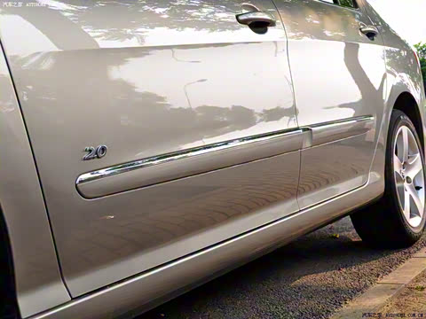 2010�� 2.0L �Զ�����