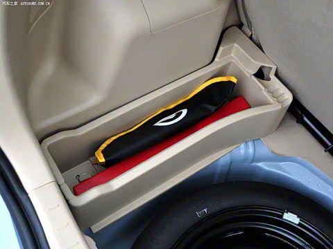 2010�� 1.5L �ֶ����а�