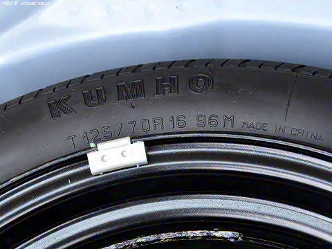 2010�� 1.5L �ֶ����а�