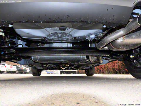 2010�� 1.5L �ֶ����а�