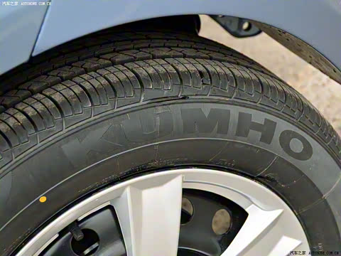 2010�� 1.5L �ֶ����а�