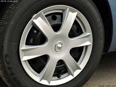 2010�� 1.5L �ֶ����а�