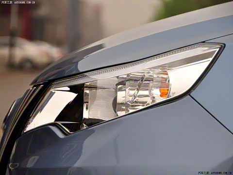 2010�� 1.5L �ֶ����а�