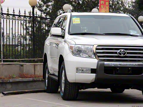 2010�� 4.0L �Զ�VX