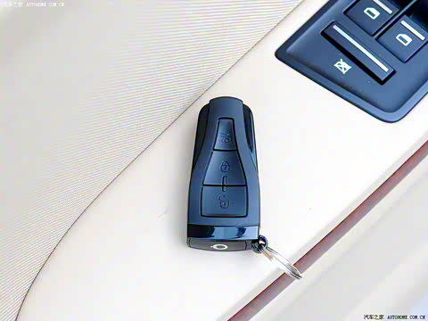 2010�� �Ʊ� 1.8L �Զ���Ӣ��