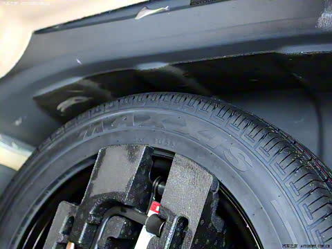 2010�� �Ʊ� 1.8L �Զ���Ӣ��