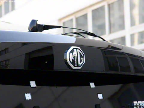 2010�� �Ʊ� 1.8L �Զ���Ӣ��