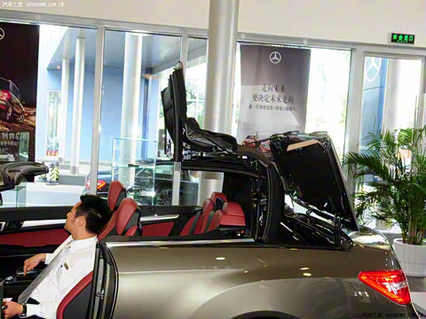 2010�� E 350 �����