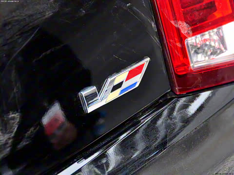 2011�� 6.2 CTS-V COUPE