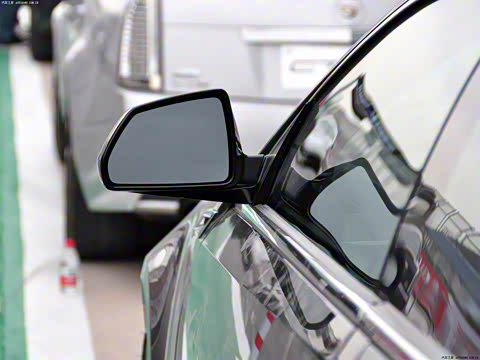 2011�� 6.2 CTS-V COUPE