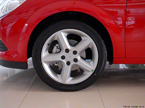 2010�� 1.8 TWINTOP Ӳ������