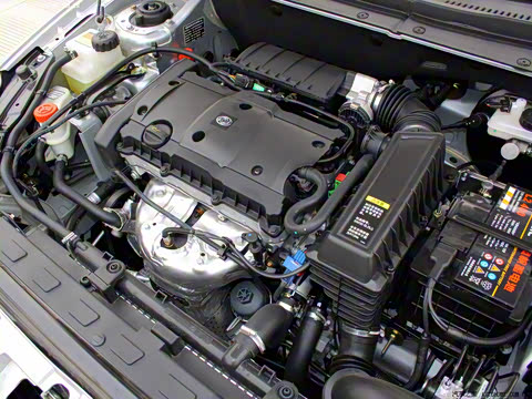 2010�� 1.6L �ֶ������