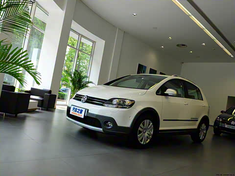 2011�� 1.4TSI Cross Golf