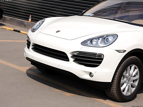 2011 Cayenne S Hybrid 3.0T