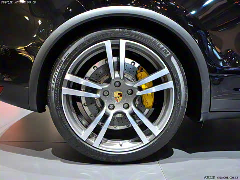 2011�� Cayenne Turbo 4.8T