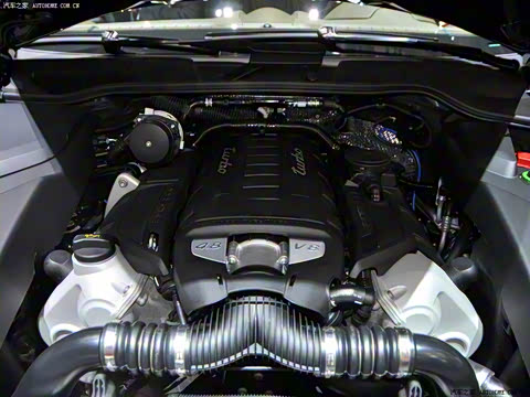 2011�� Cayenne Turbo 4.8T