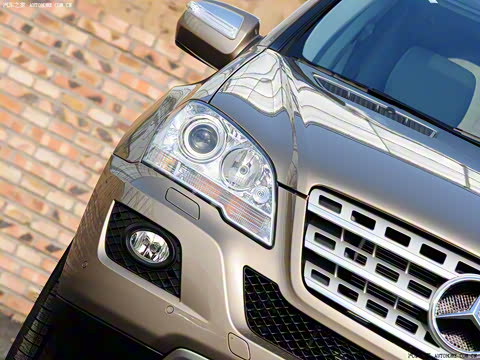 2010�� ML 300 4MATIC