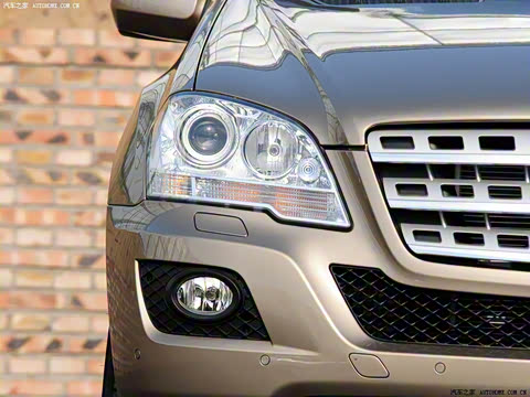 2010�� ML 300 4MATIC