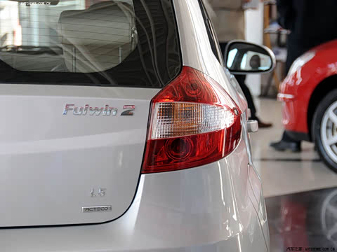 2010�� ���� 1.5L ������