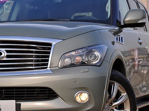 2011�� QX56