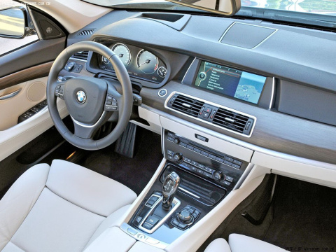 2010 550i xDrive