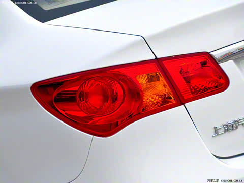 2010�� 350D 1.5L �Զ�Ѹ����