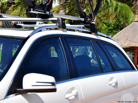 2010�� C 200 CGI���а�