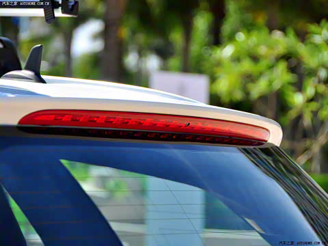 2010�� C 200 CGI���а�