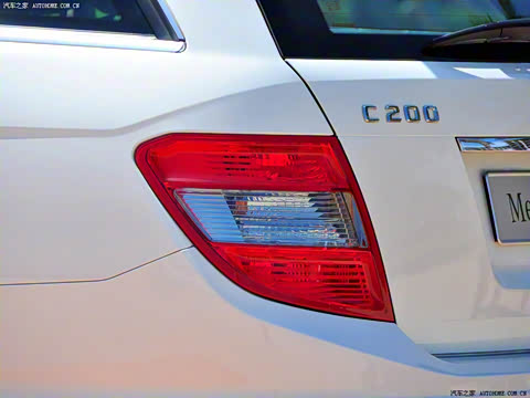 2010�� C 200 CGI���а�