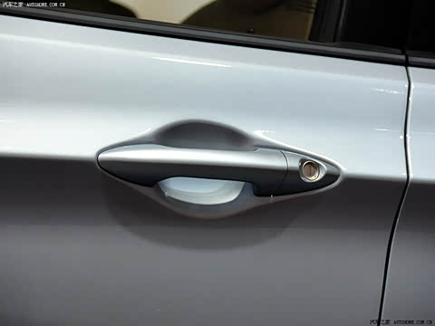 2010�� ���� 1.6L �Զ������GLS