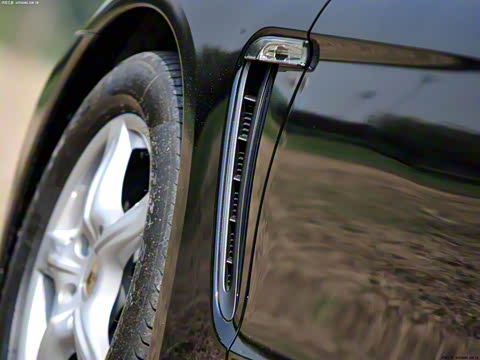 2010�� Panamera 4 3.6L