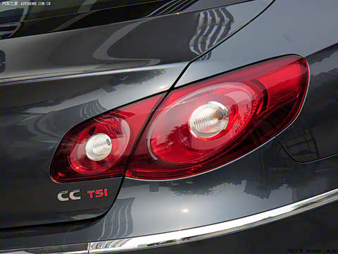 2010�� 2.0TSI ������