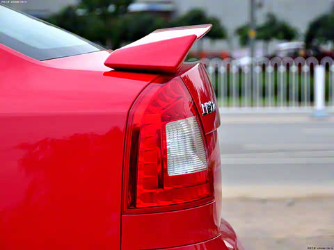 2010�� 2.0TSI RS