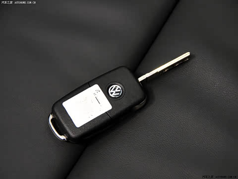 2010�� 2.0TSI DSG ��ҹ��