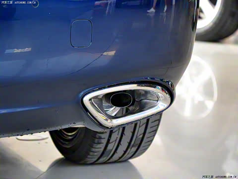 2010�� 2.4L ����������