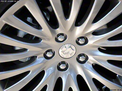 2010�� 2.4L ����������