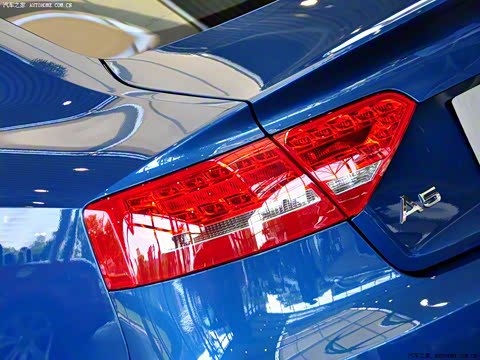 2010�� 2.0TFSI Sportback ������