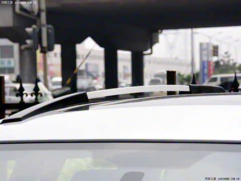 2010�� CROSS 1.5L �ھ���