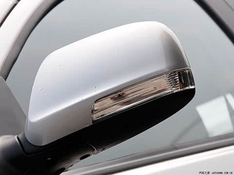 2010�� CROSS 1.5L �ھ���