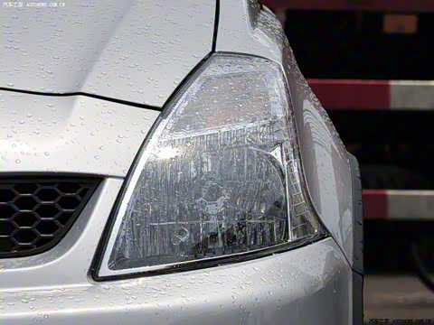 2010�� CROSS 1.5L �ھ���