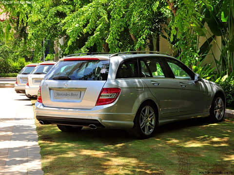 2010�� C 300 ���а�