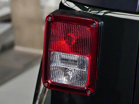 2010�� 3.8L Sahara ���Ű�