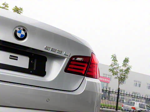 2011�� 523Li ������