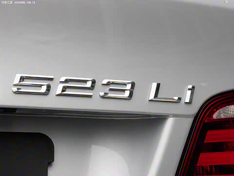 2011�� 523Li ������