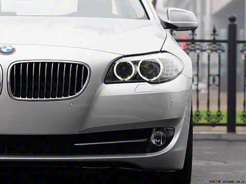 2011�� 523Li ������