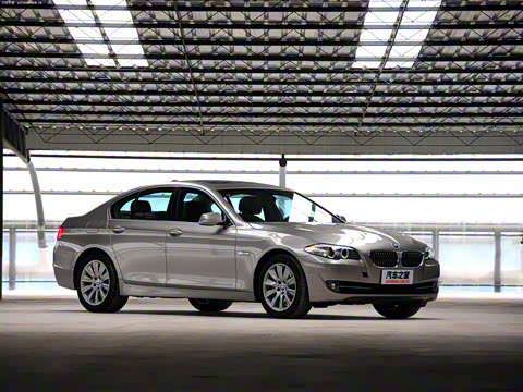 2011�� 535i �����˶���