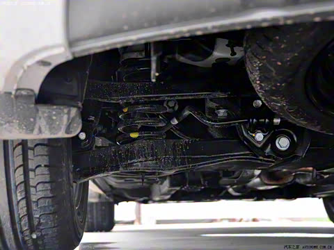 2011�� 2.0L 5���Զ���׼��