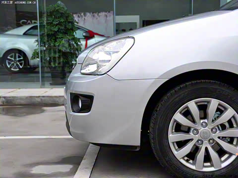 2011�� 2.0L 5���Զ���׼��