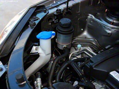 2011�� 2.0L �Զ�������GLS