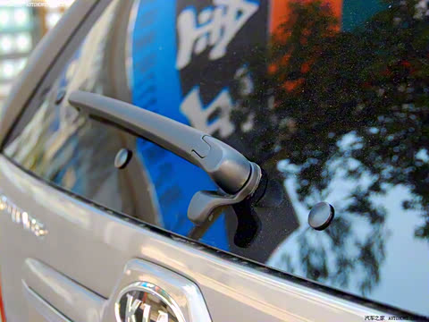 2011�� 2.0L �Զ�������GLS